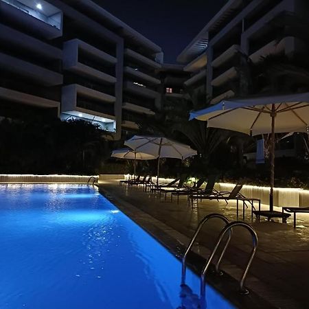 Parkside Boutique 3 Bbr Serviced Apartment - Ocean Blue - Near Airport El El Cairo Exterior foto